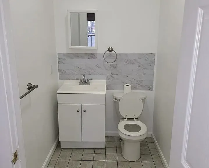 141 Greenwich Ave #SF — Photo 8