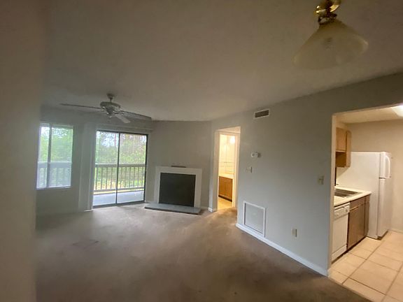 2nd image of 3535 Sable Palm Ln #6F