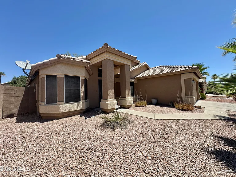 2302 E Edna Ave — Photo 4