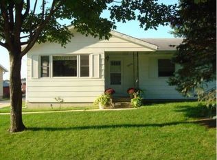 2620 28th Ave, Marion, IA 52302