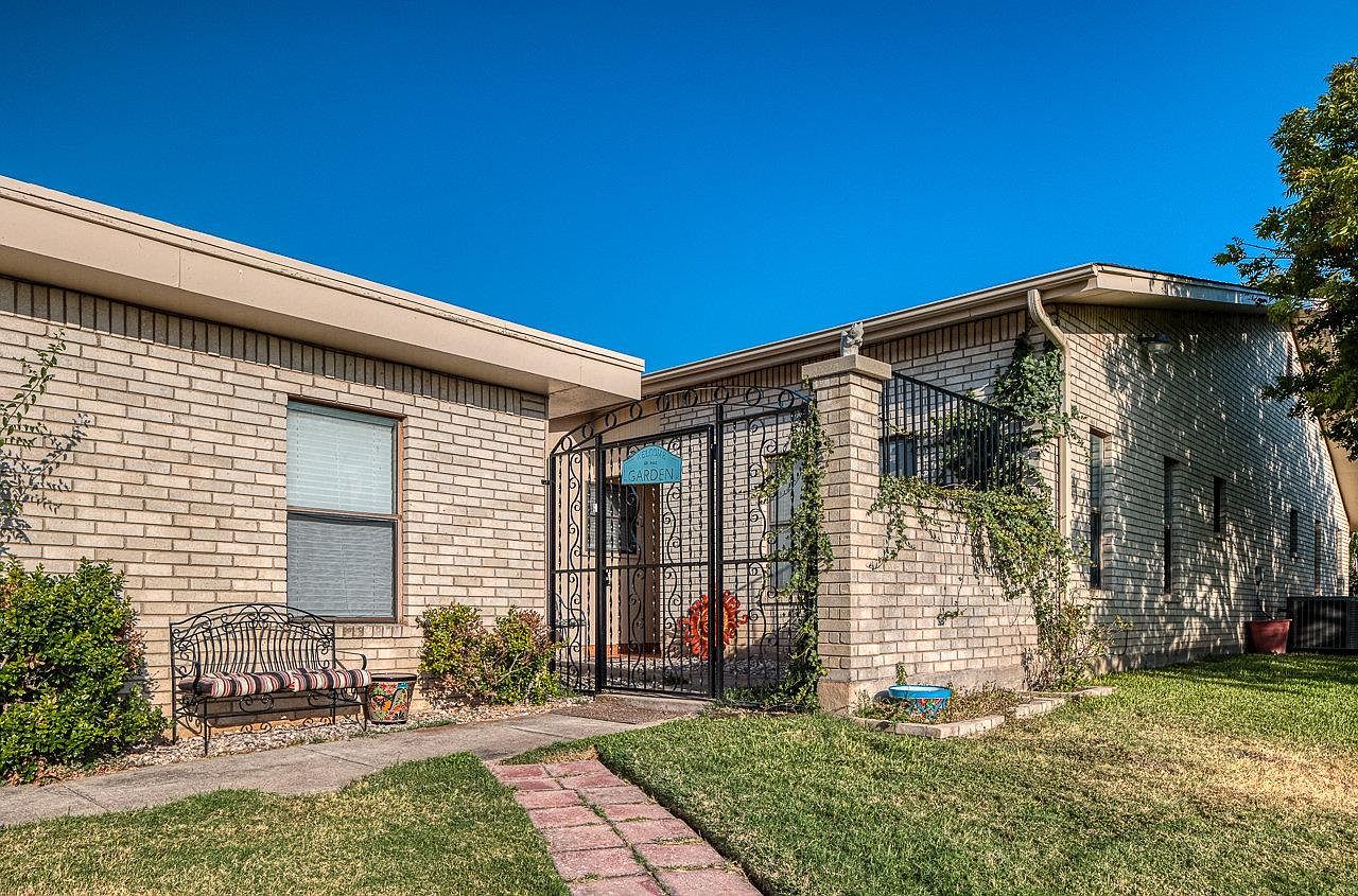 112 Hackberry Ln APT 10, Del Rio, TX 78840 Zillow