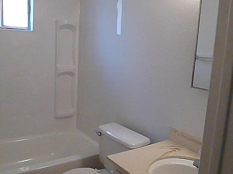 2246 W Corrine Dr — Photo 11