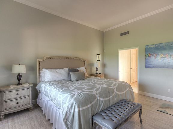 4th image of 4015 N 78th St Unit 119