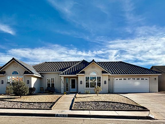 4th image of 2784 Birdie Loop