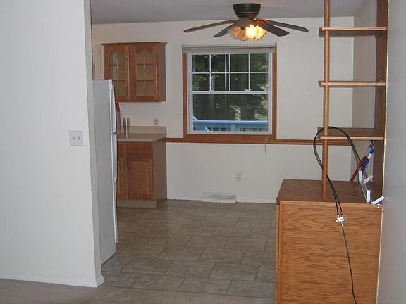 5th image of 72 Wagon Wheel Ct