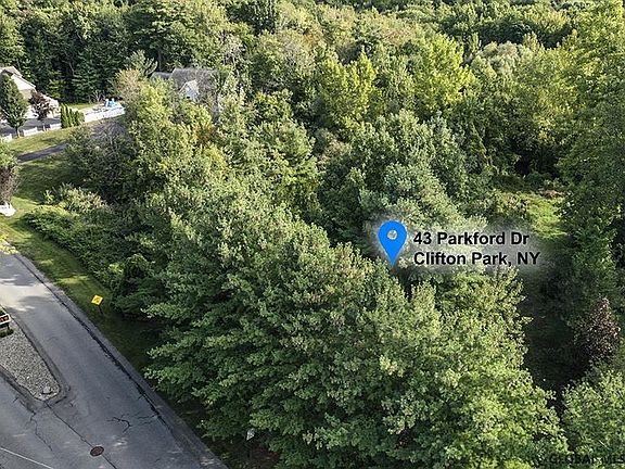 2nd image of 43 Parkford Dr