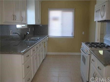 2nd image of 4916 Narrot St