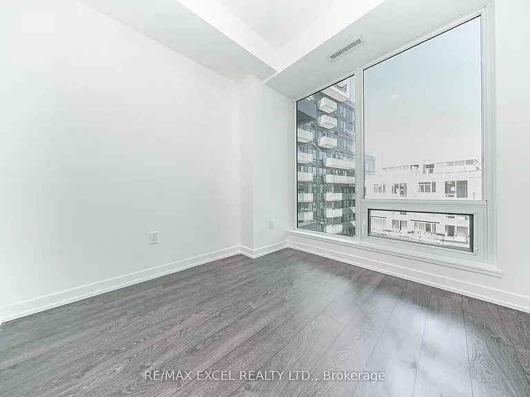7 Golden Lion Hts #N624 — Photo 16