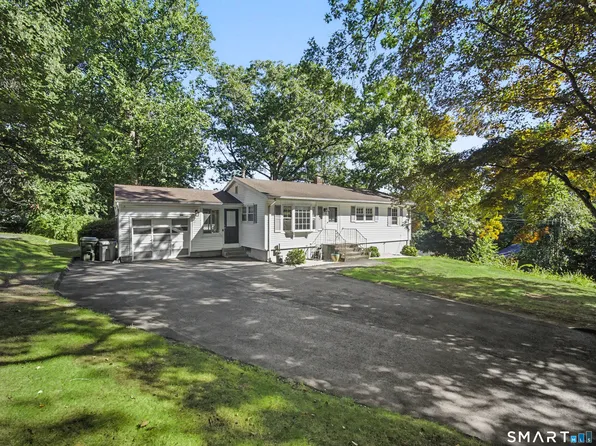 29 Bungay Terrace, Seymour, CT 06483