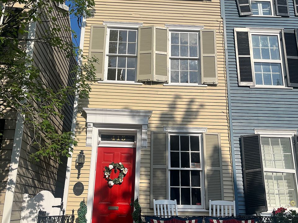 1st image of 415 S Lee St