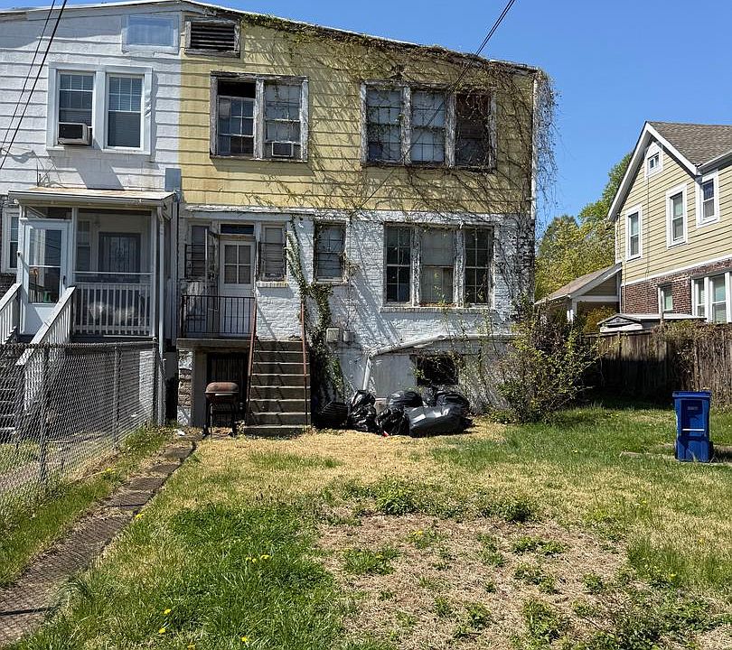 2nd image of 5209 14th St NW