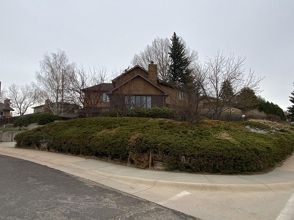 2nd image of 1303 Sully St
