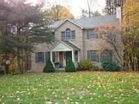 105 Hickory Dr photo 1