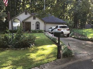 7842 Pelican Ct, Charlotte, NC 28227