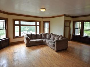 77 6th St, Fond Du Lac, WI 54935