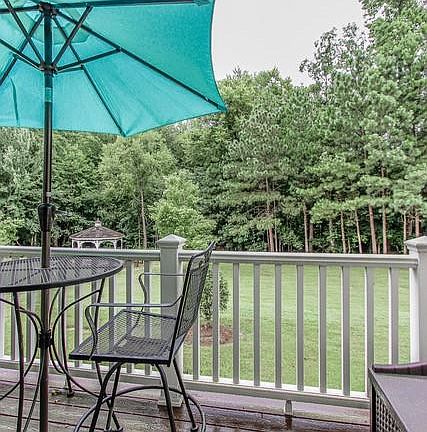 4th image of 4440 Eaglebrook Dr
