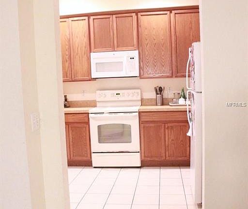 3rd image of 3321 Whitestone Cir Unit 105