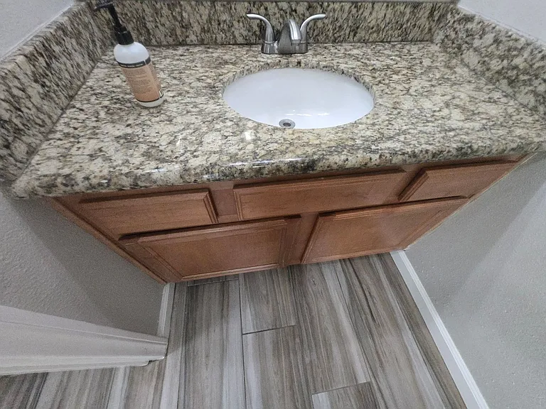 3454 Castle Glen Dr #113 — Photo 45
