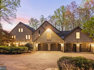 1102 Peppertree Dr, Great Falls, VA 22066