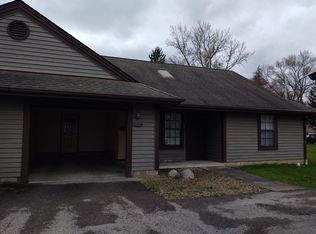 3603 Kirk Rd, Youngstown, OH 44511