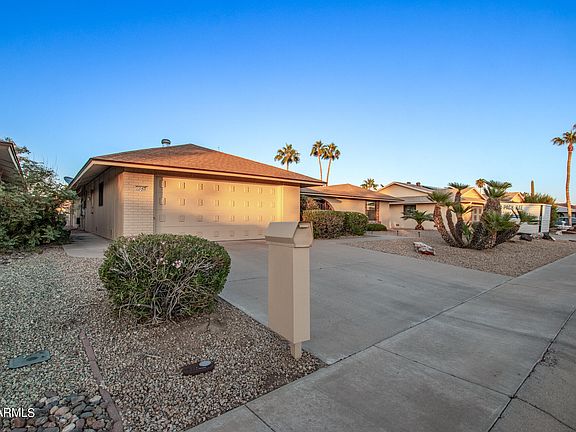 4th image of 13142 W SEVILLE Drive