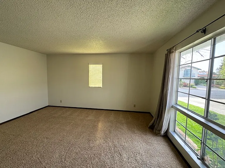 3653 Citrus Ave — Photo 13