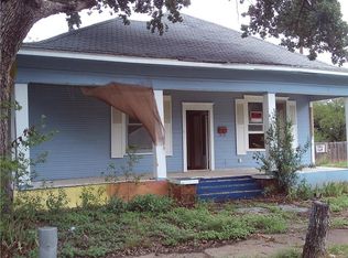 1518 Avenue B, Brownwood, TX 76801