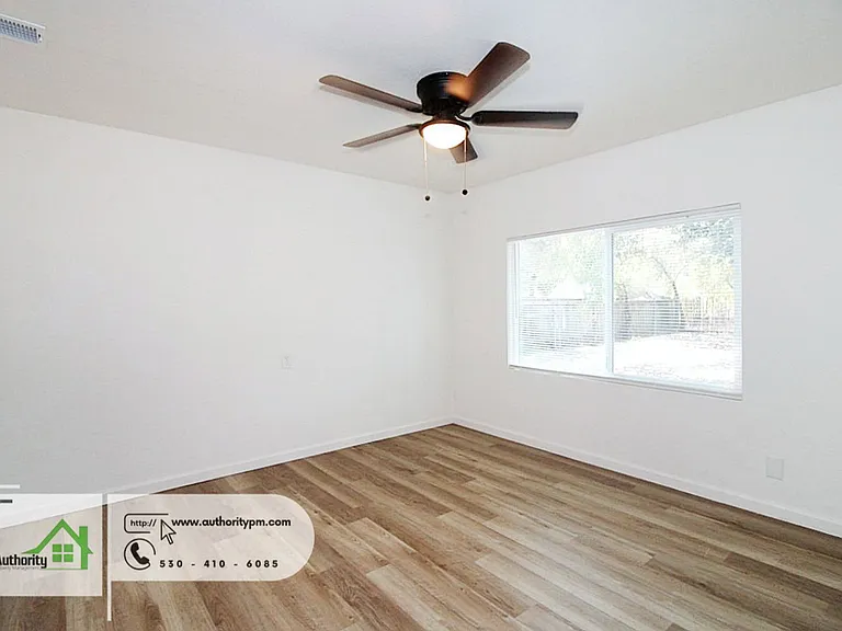 3210 Veda St — Photo 11