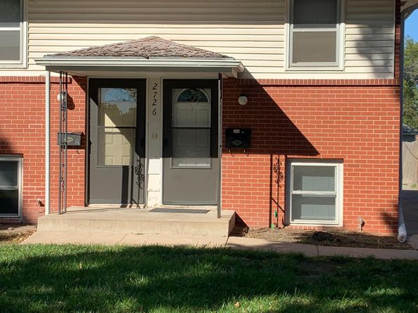 2726 E St #B