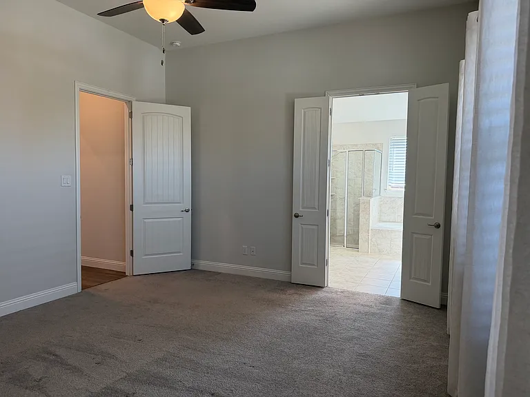 482 Prairie View Dr — Photo 27