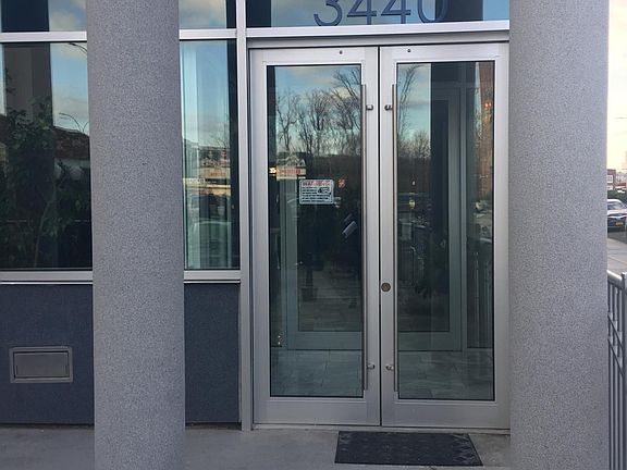 3rd image of 3440 Guider Ave #2