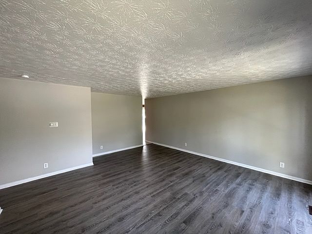 1st image of 3662 N Erin Dr