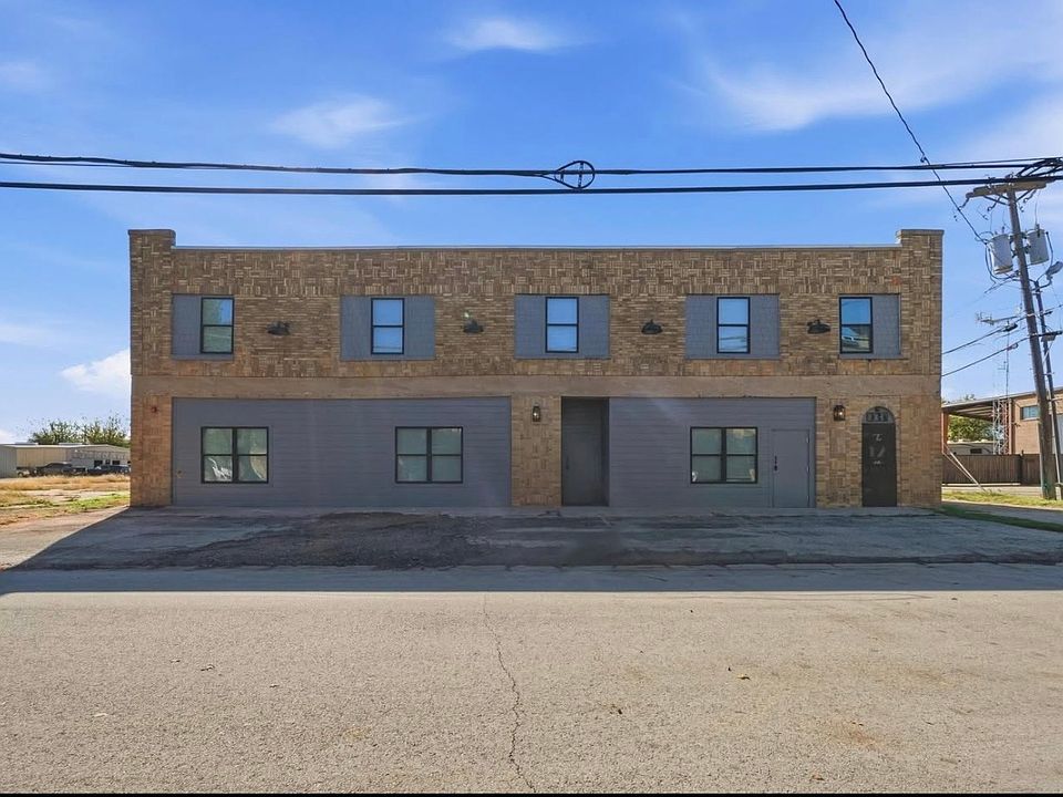 1st image of 931 S 6th St #204