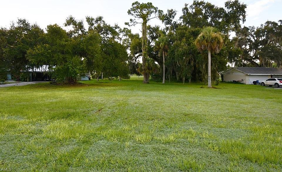 1st image of 645 Caloosa Estates Dr