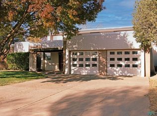 316 Lakeview Ter, Clovis, NM 88101