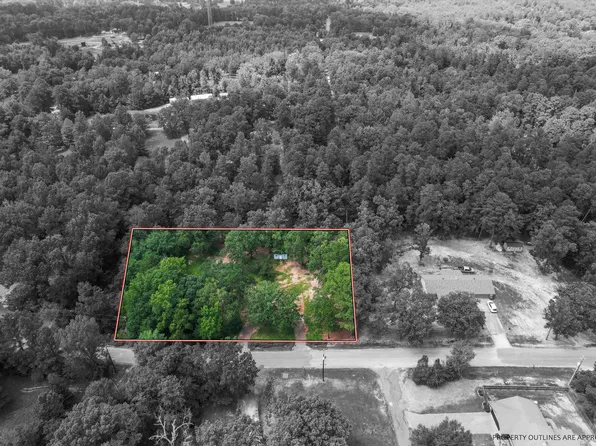 818 W Whatley Rd, White Oak, TX 75693