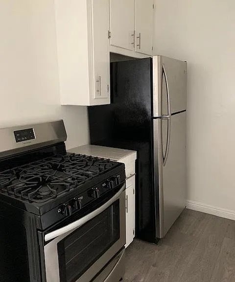 10700 Francis Pl #8 — Photo 5