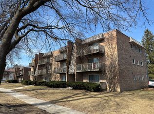 4140 Lindenwood Dr #1C, Matteson, IL 60443