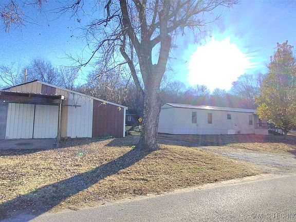 4th image of 235 S Cherokee St