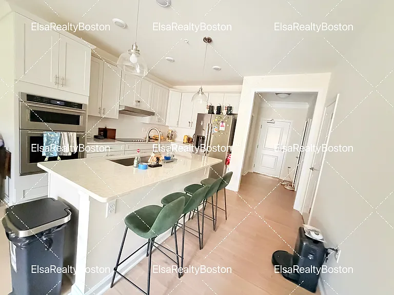6 Stratton Dr #110 — Photo 4