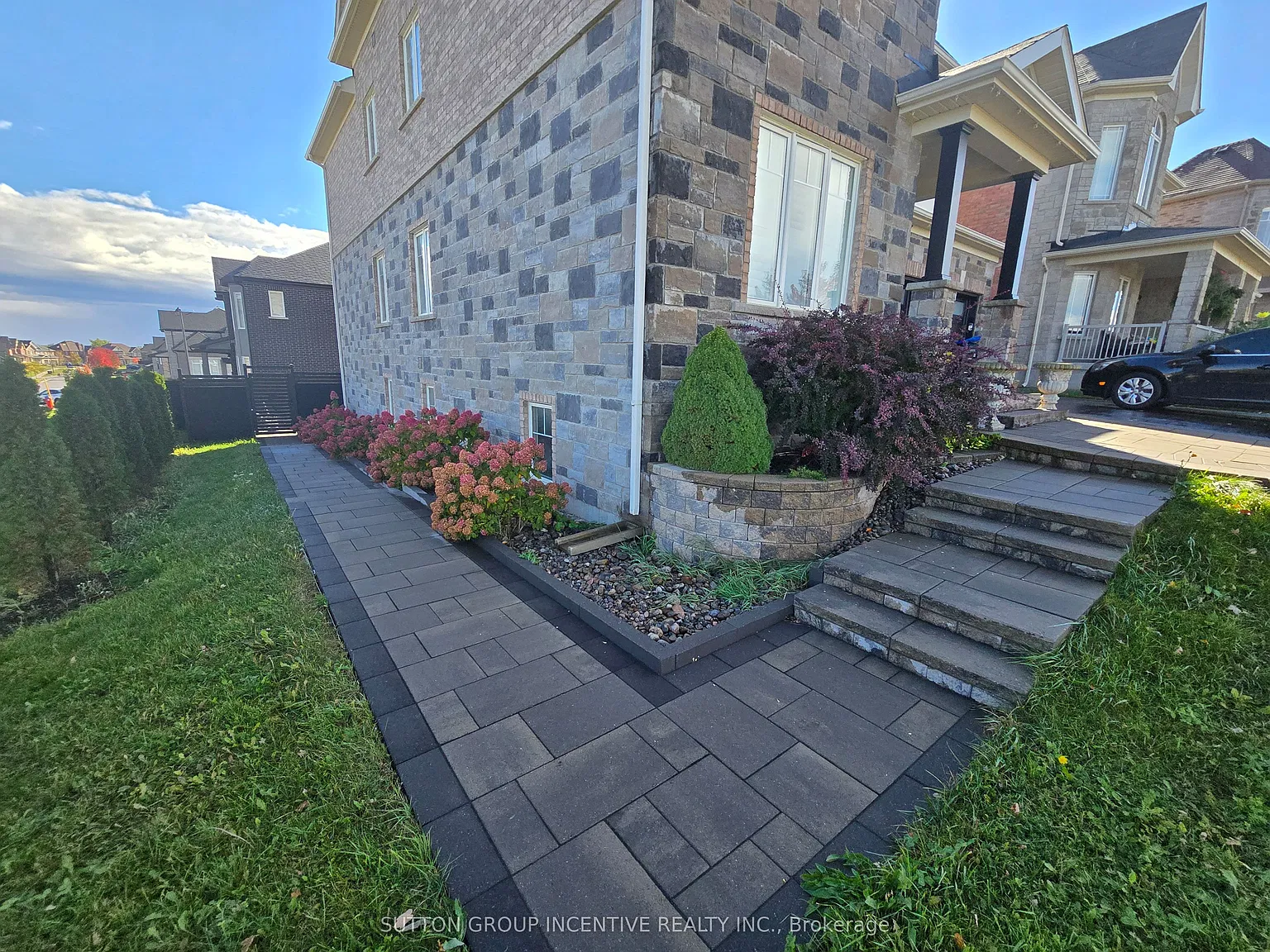 2 bed, $1,999 — Photo 2