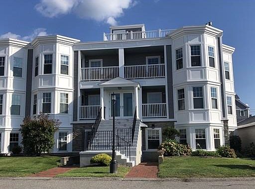 1st image of 15 Park Ave Unit 213