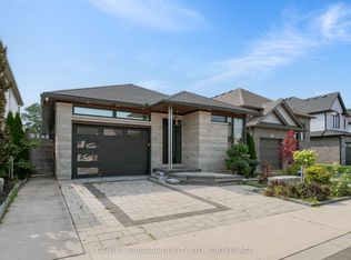 31 Berkshire Dr, Saint Catharines, ON L2M0C2