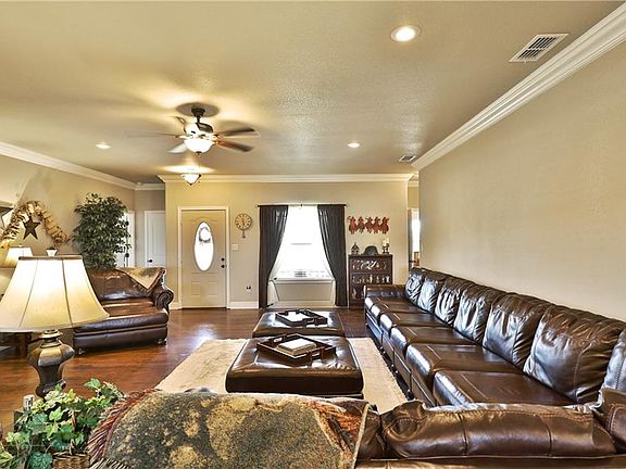 5th image of 4110 Forrest Creek Ct