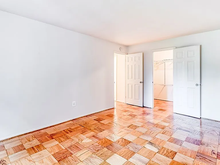 Roomy bedroom