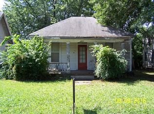 2306 Belmont Ave, Parsons, KS 67357