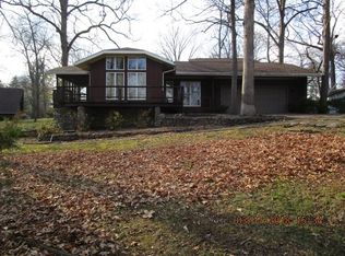 6844 Miller Ln, Newburgh, IN 47630