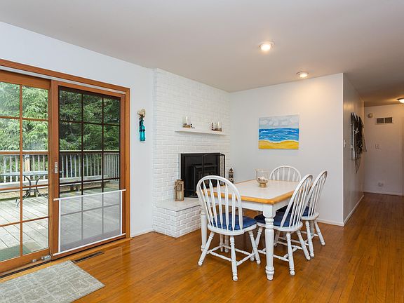 5th image of 14333 Tulip Tree Dr