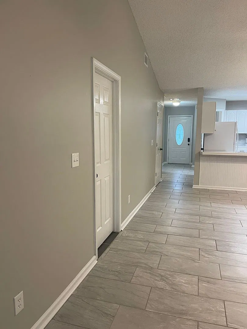 265 Windridge Dr. 3/2 Duplex in Millcrest - On the Pond — Photo 4