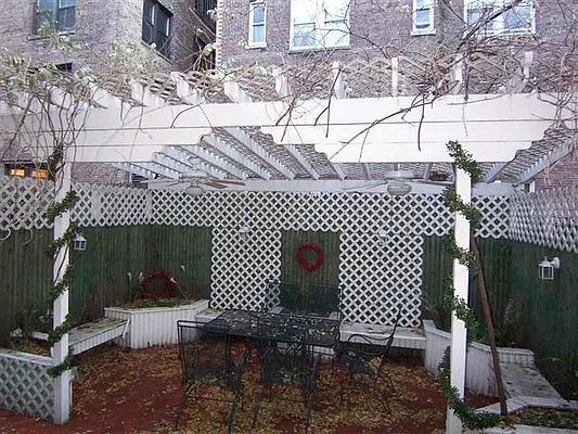 Rented by Susan Finkel, LREB | media 2